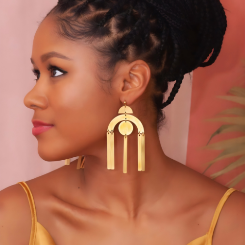 How to Style Minimal Jewelry the Adorn New York Inc. Way